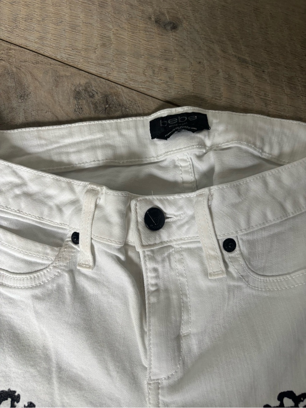 bebe White Skinny Jeans with Black Lace Appliqué - Picture 3 of 3